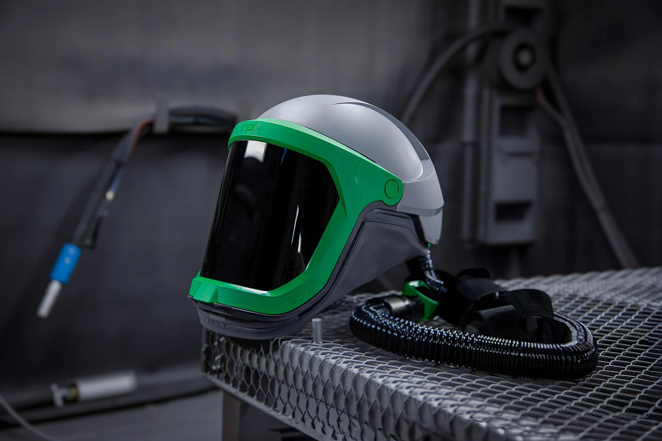 casques_de_sablage_main
